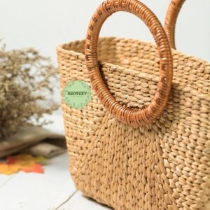 Bolso de mimbre sostenible